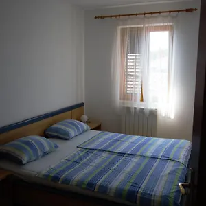 Vienna Apartment Novigrad Istria